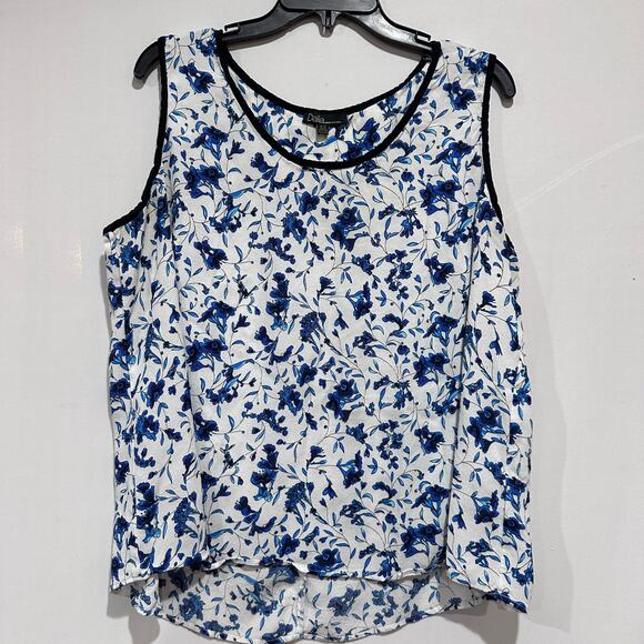 Dalia Blouse Women M White Blue Floral All Over Print Sleeveless DISCOLORATION - Picture 1 of 8